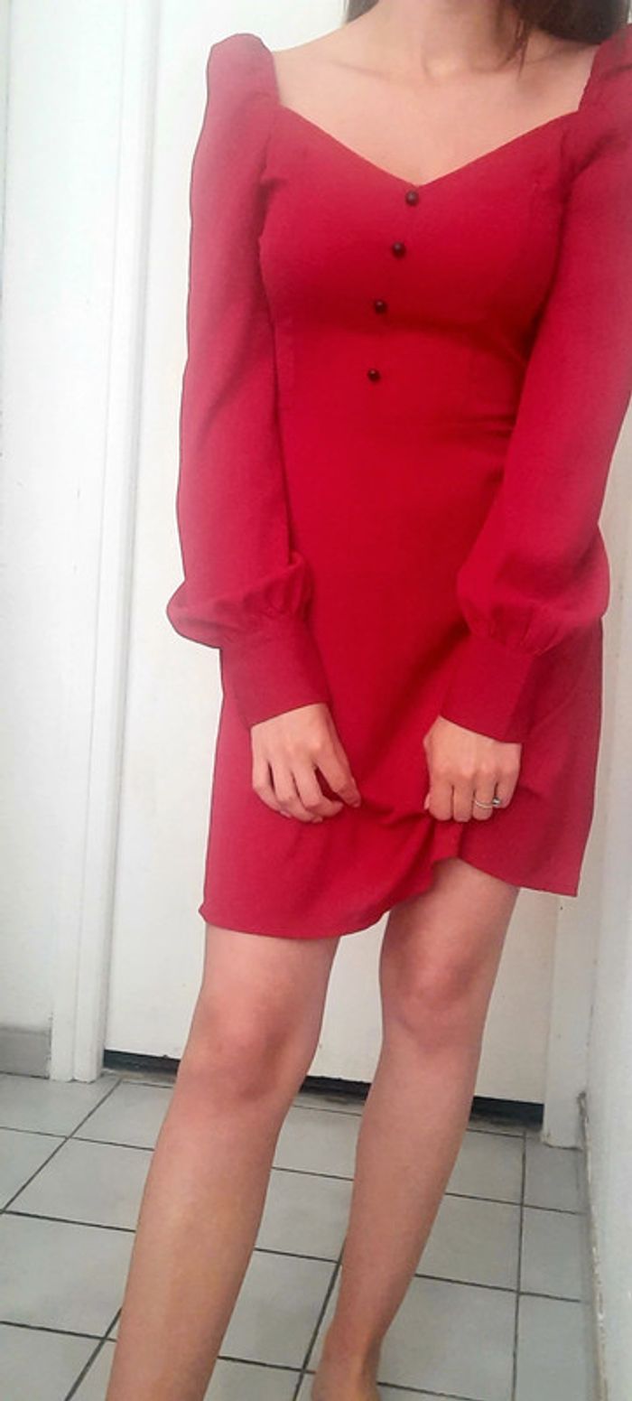 Magnifique robe pretty little thing - photo numéro 2
