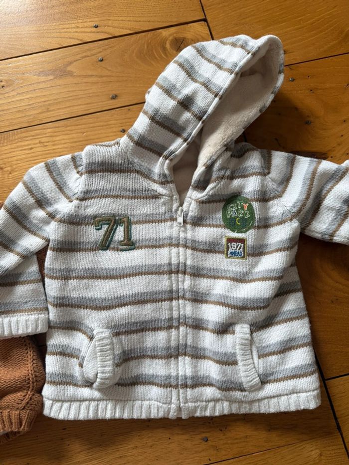 Gilets en très bon état taille 6 mois - photo numéro 2
