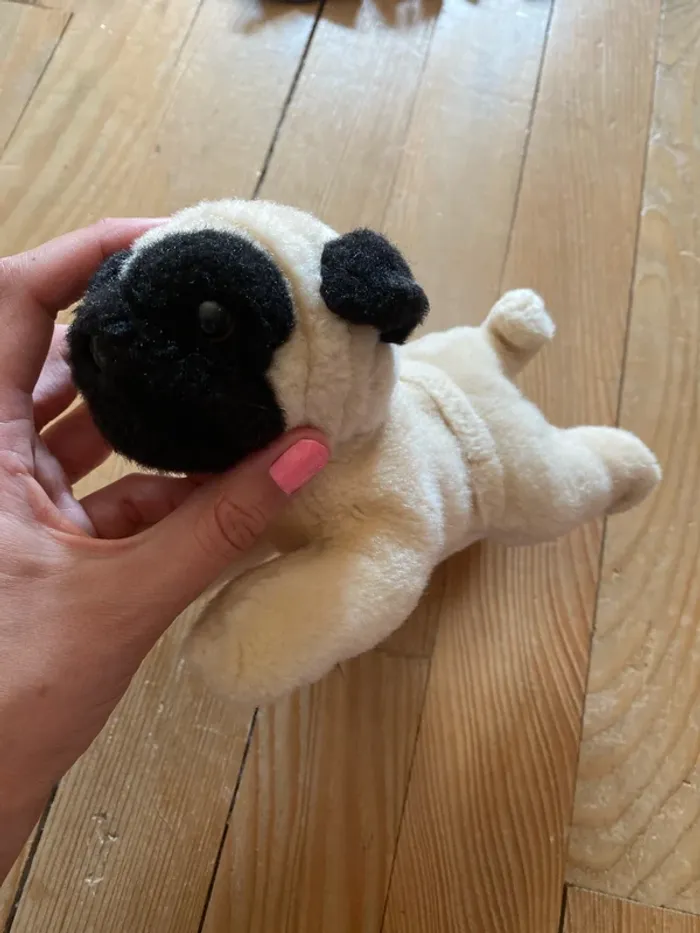 Peluche chien
