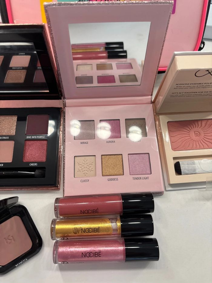 Lot maquillage neuf - photo numéro 3