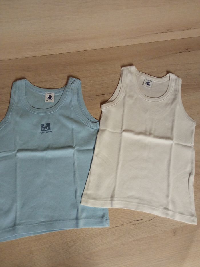 Lot maillot de corps petit bateau 5 ans - photo numéro 2