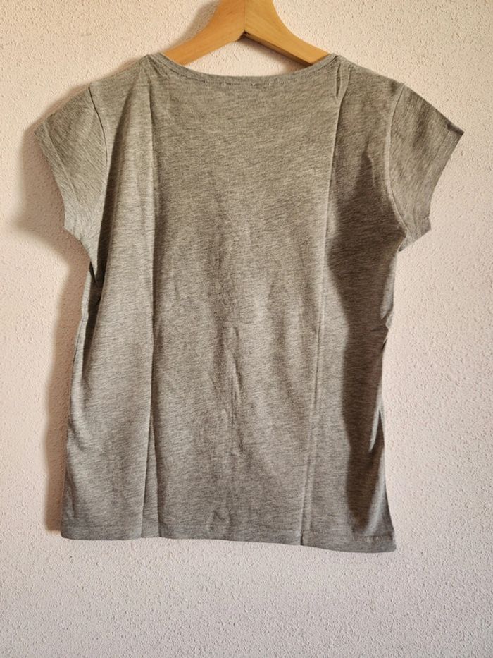 Tee-shirt gris Kiabi taille 14 ans - photo numéro 4