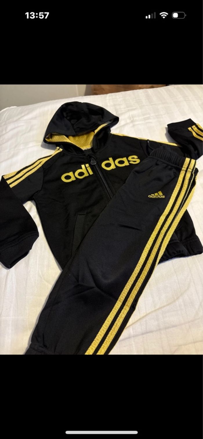 Lot de 3 ensembles jogging Jordan et Adidas 18 24 mois - photo numéro 6