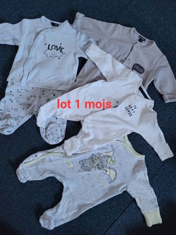 Lot pyjama 1 mois