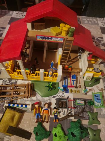 Écurie playmobil 4190 