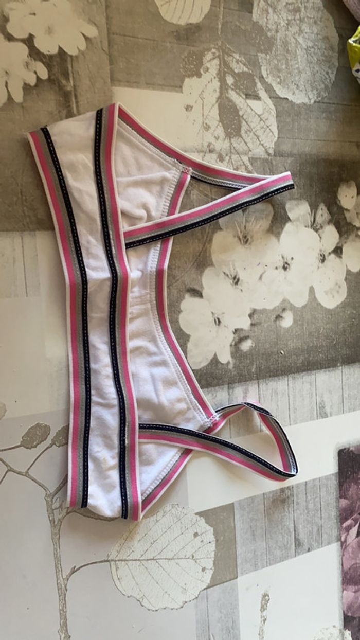 Brassière Taille 4/5 ans - photo numéro 2