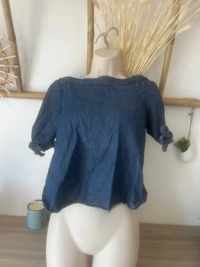 Haut épaule dénudée taille xs
