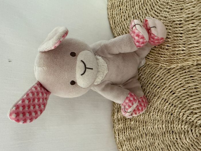 Lapin NATURE & DECOUVERTE doudou peluche câlin - photo numéro 6