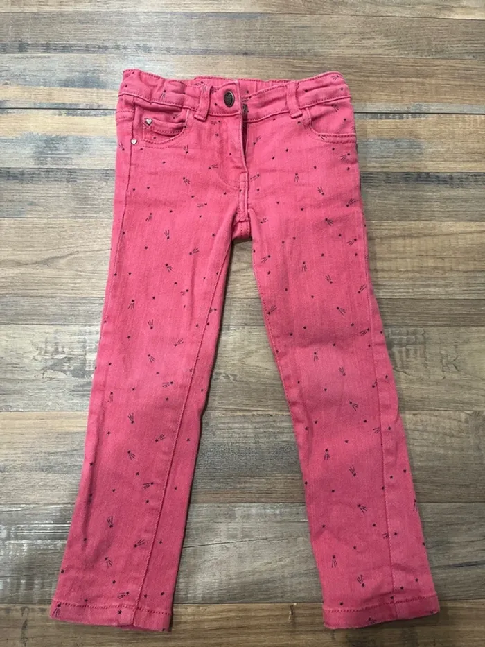 Jean rose motif étoiles DPAM