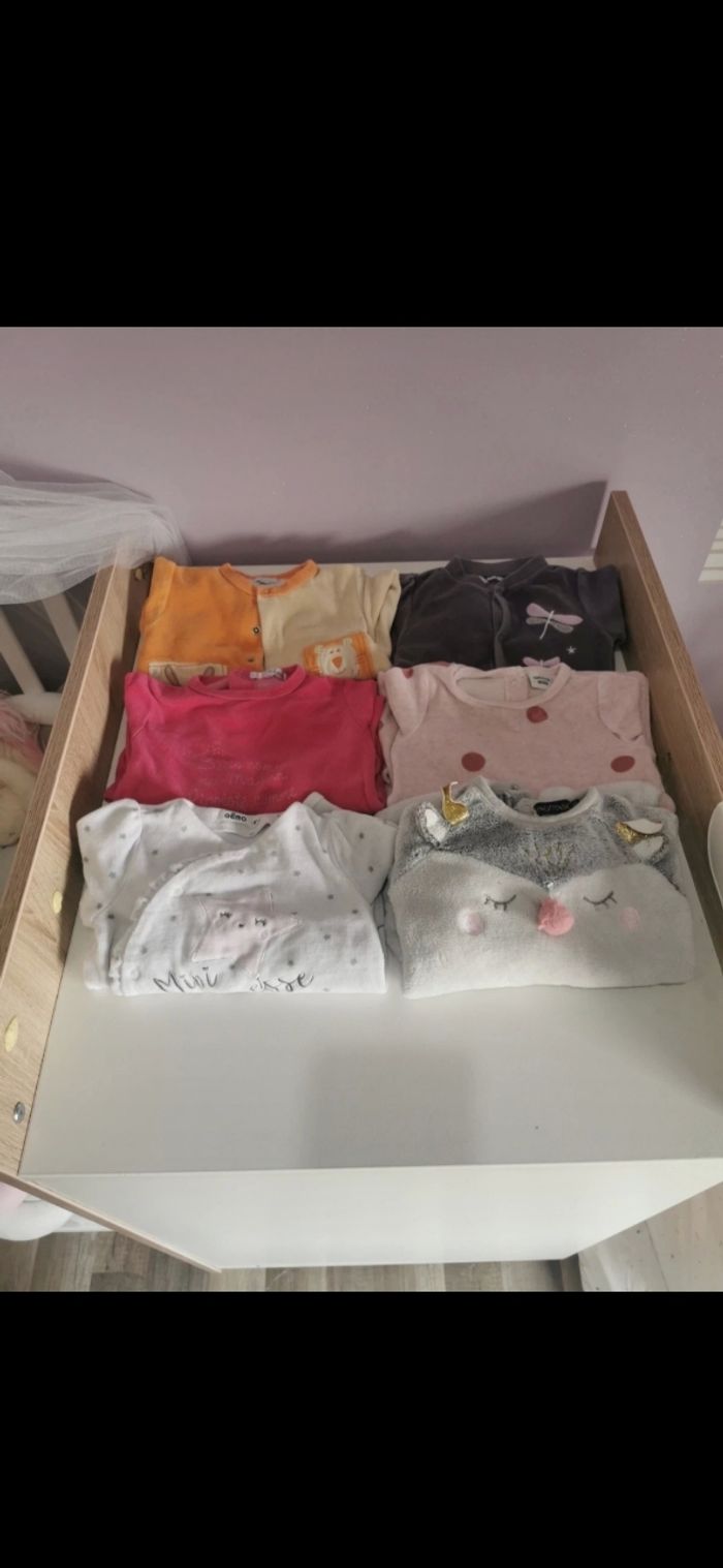 Lot pyjamas 6 mois