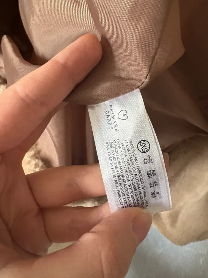 Manteau fausse fourrure Primark - photo numéro 3