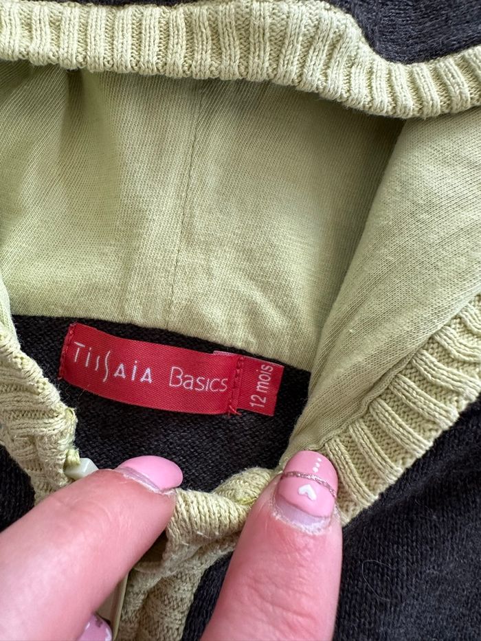 - Veste Tissaia - 12 mois - Très bon état - photo numéro 2