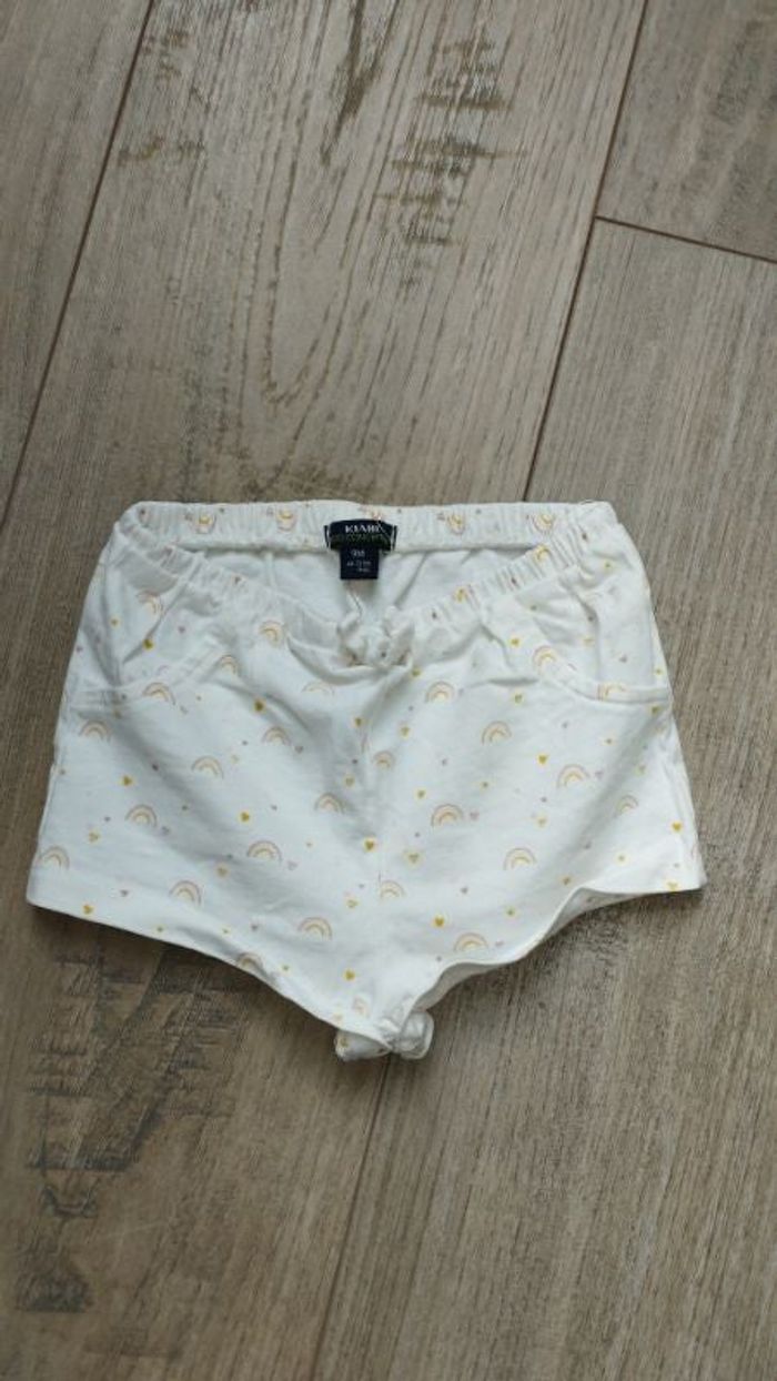 Short arc en ciel kiabi 9 mois