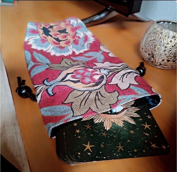 Pochon pour tarots, oracles et autres petits effets - photo numéro 2