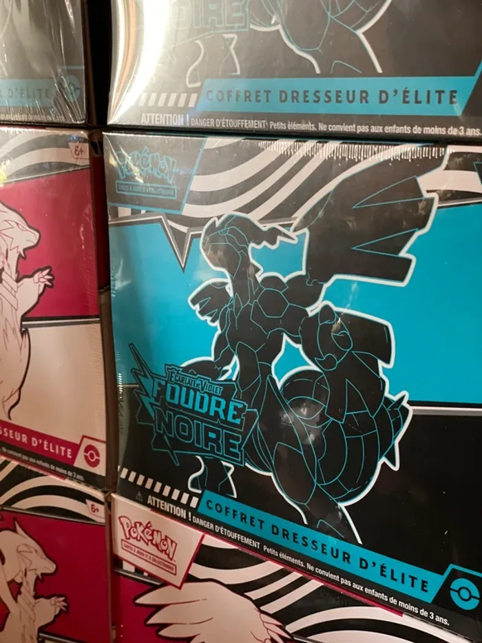 ETB – Pokémon – EV10.5 – Noire – Blanche - FR- scellé - photo numéro 4