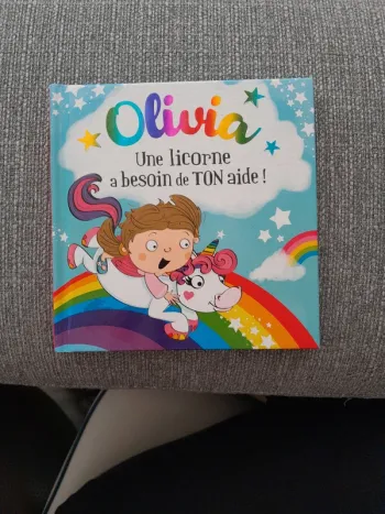 Olivia une licorne a besoin de ton aide