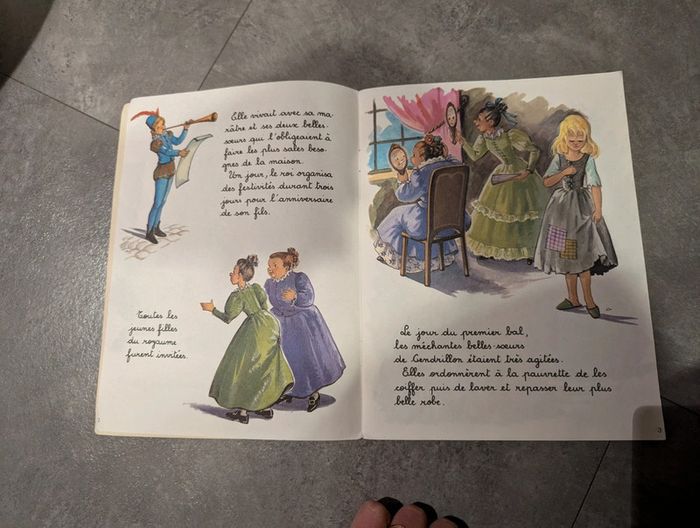 Livre Cendrillon vintage 1978 - photo numéro 3