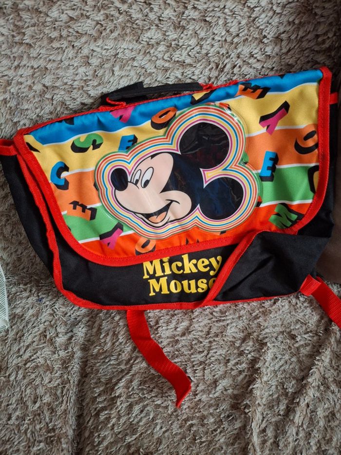 Cartable Disney Mickey mousse - photo numéro 4