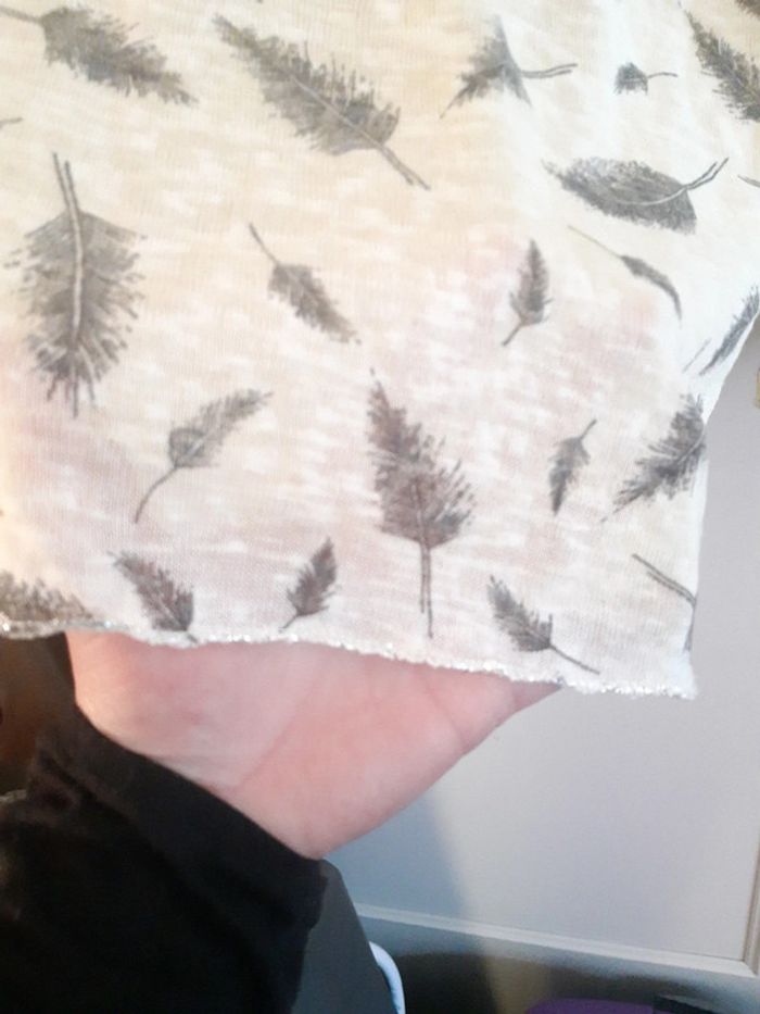 Haut motif plumes - photo numéro 3
