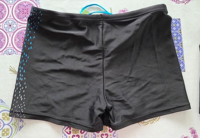 Maillot de bain Speedo 11-12 ans - photo numéro 3