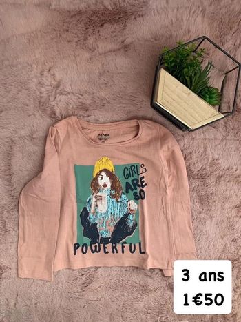 T-shirt 🎀 3 ans