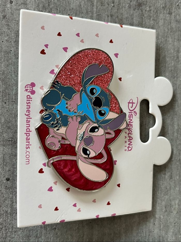 Lot pin’s Stitch saint Valentin - photo numéro 5