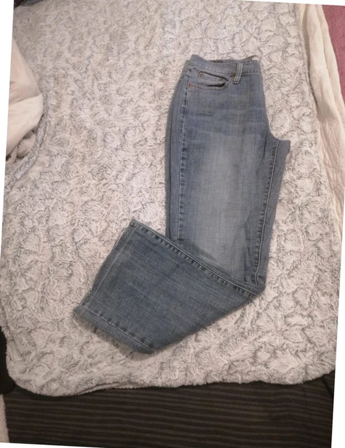 Jean femme Levi's taille 44 - photo numéro 4