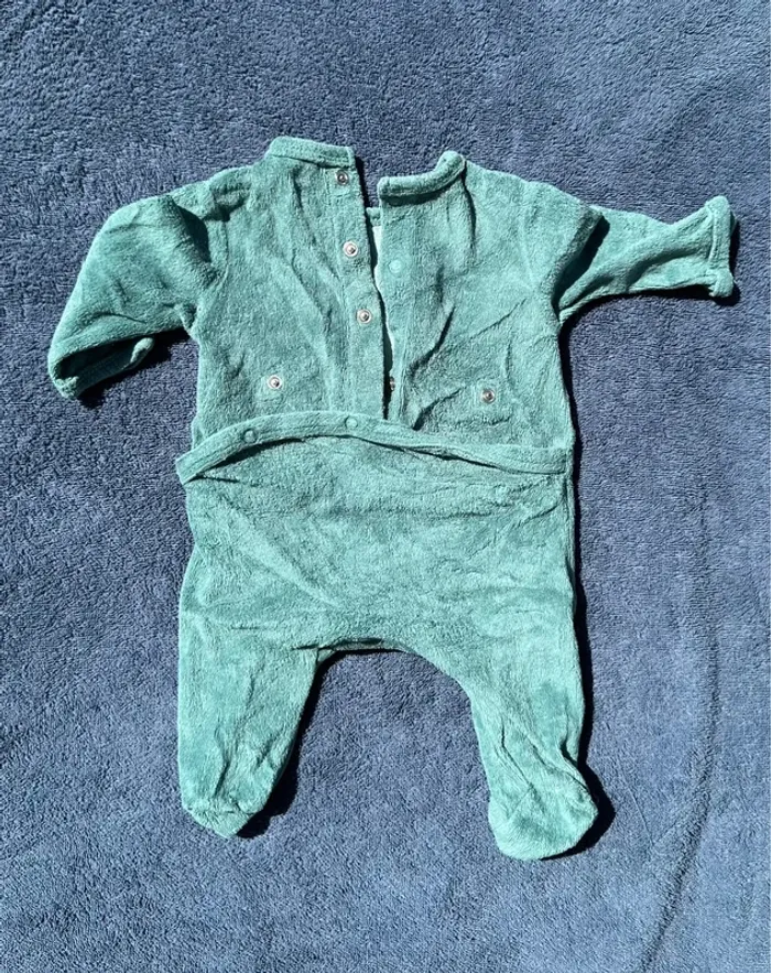 Pyjama velours vert 1 mois - photo numéro 2