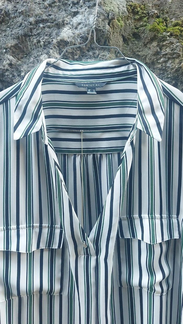 Blouse très élégante à rayures vertes et noires de Cortefiel 💕 - photo numéro 2