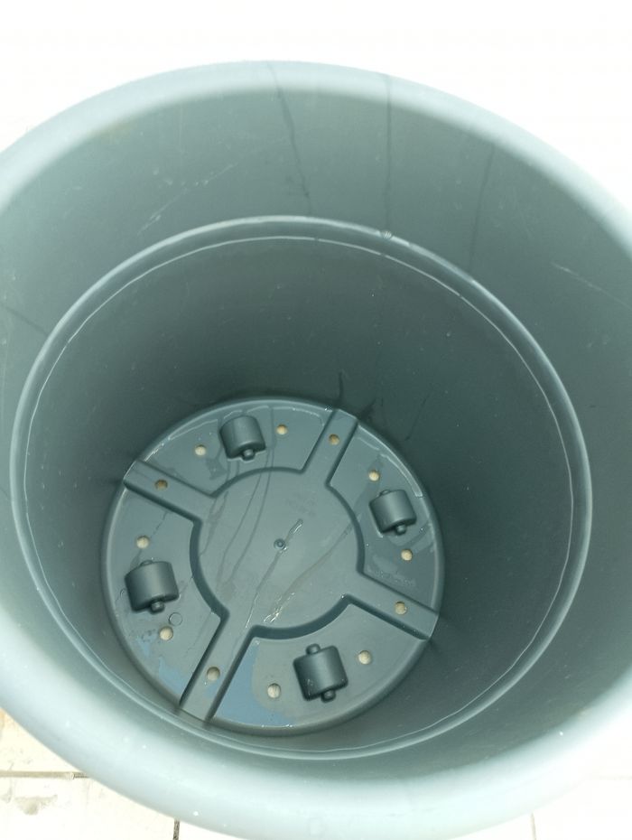 Grand pot de fleur, plante avec 4 roues, 48 cm, 47 litres - photo numéro 3