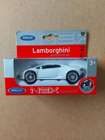 Lamborghini  huracan   - blanc