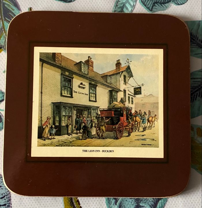 Six élégants dessous de verre vintage