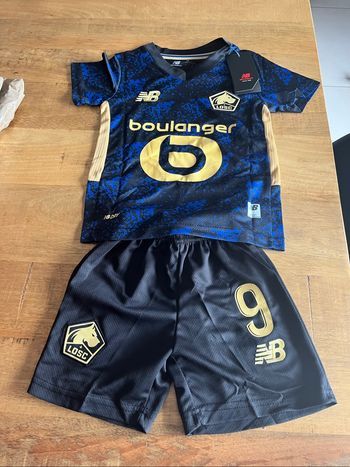 Ensemble  de foot losc 3 eme enfant