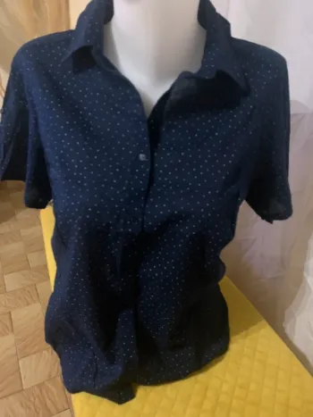 Chemise Gemo manches courtes taille 44 très bon état bleu marine à pois