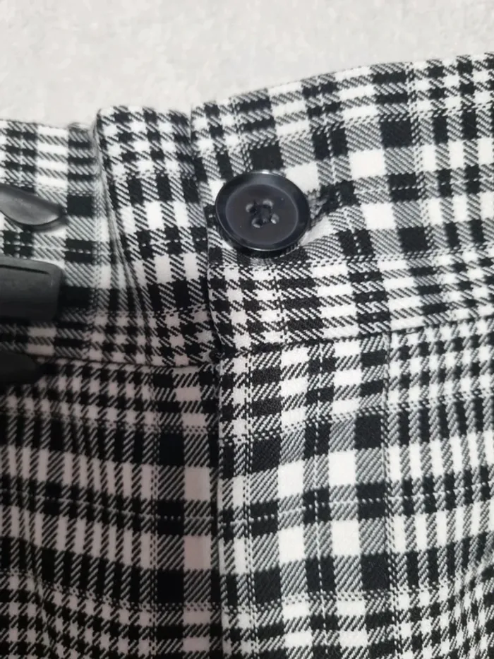 Short à damier noir et blanc - photo numéro 12