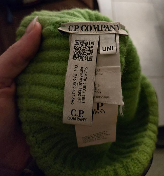 Bonnet C.P. Company - photo numéro 3