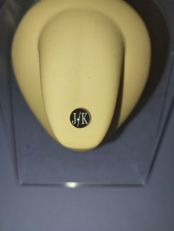 Piercing langue etoile