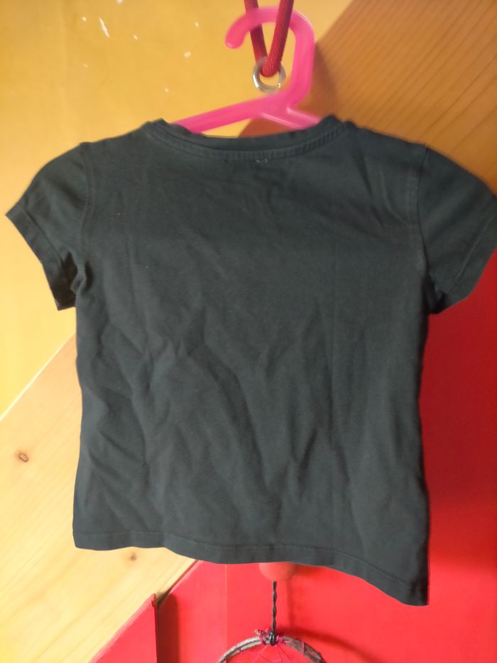 Très beau tee shirt Karl Lagerfeld 3 ans - photo numéro 3