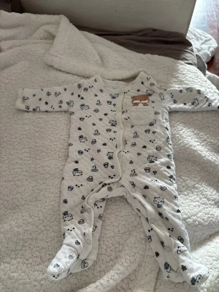 Lot de deux pyjamas Kiabi 0 mois Pat et Ripaton 0 mois - photo numéro 6