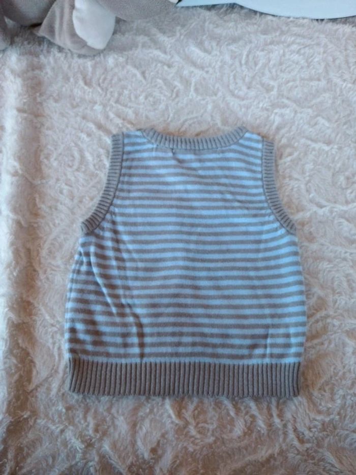 Pull col V sans manche rayé Garçon 6 mois Gémo 100% coton - photo numéro 7