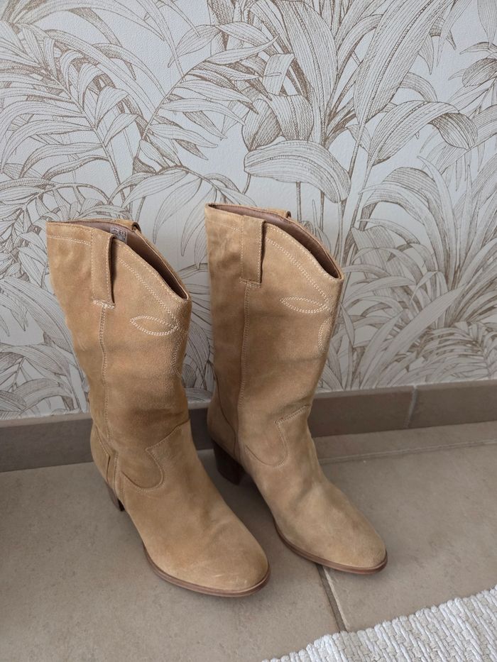 Bottes femme neuve daim promod