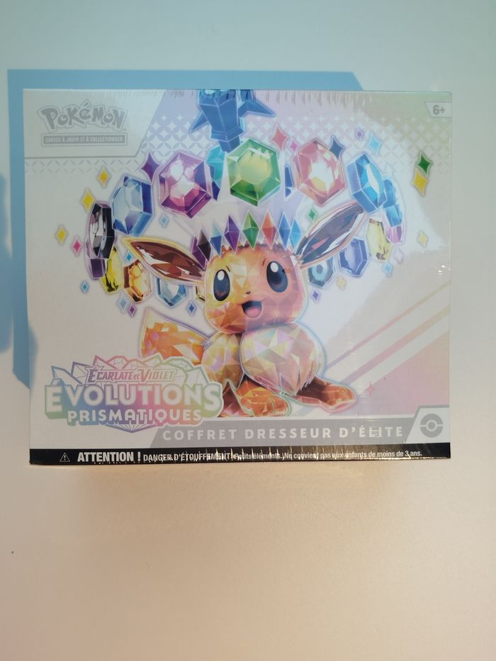 Pokémon ETB Coffret Dresseur d'élite EV8.5 Evolutions Prismatiques Neuf et scellé - photo numéro 9