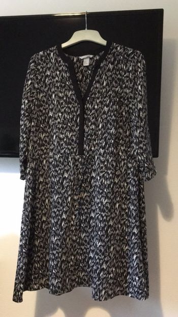 Robe légère cintrée h et m