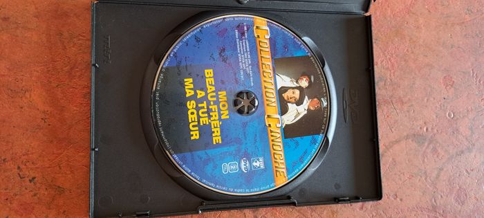 Dvd mon beau frère a tué ma sœur - photo numéro 2