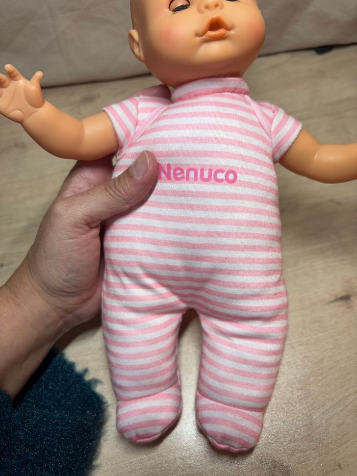 Beau bébé Nenuco ferme les yeux quand on l’allonge(32/33cm) - photo numéro 8