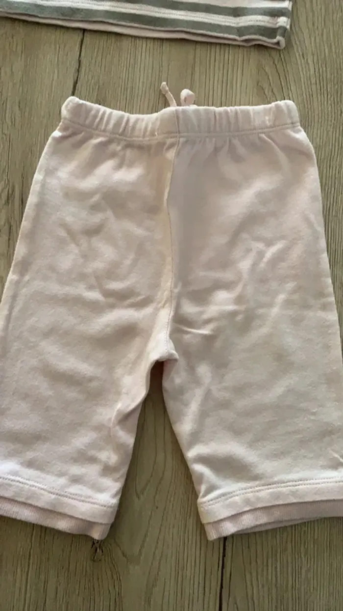 Ensemble 2 pantalons et 1 teeshirt - photo numéro 5