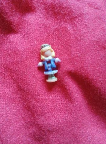 Polly pocket