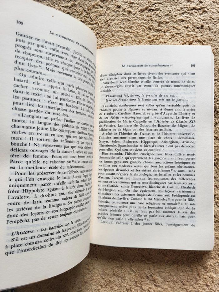 Livre Saintes ou pouliches d'Isabelle Bricard - L'éducation des jeunes filles au XIXe siècle - photo numéro 7