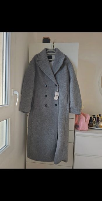 Long manteau gris en laine Mango