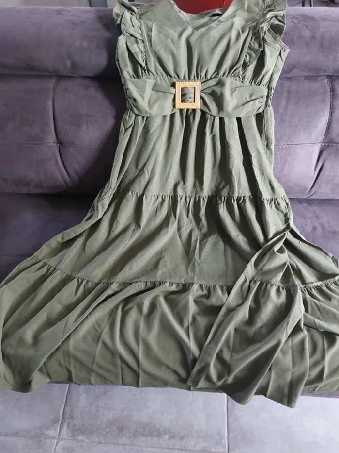 Robe verte - photo numéro 3